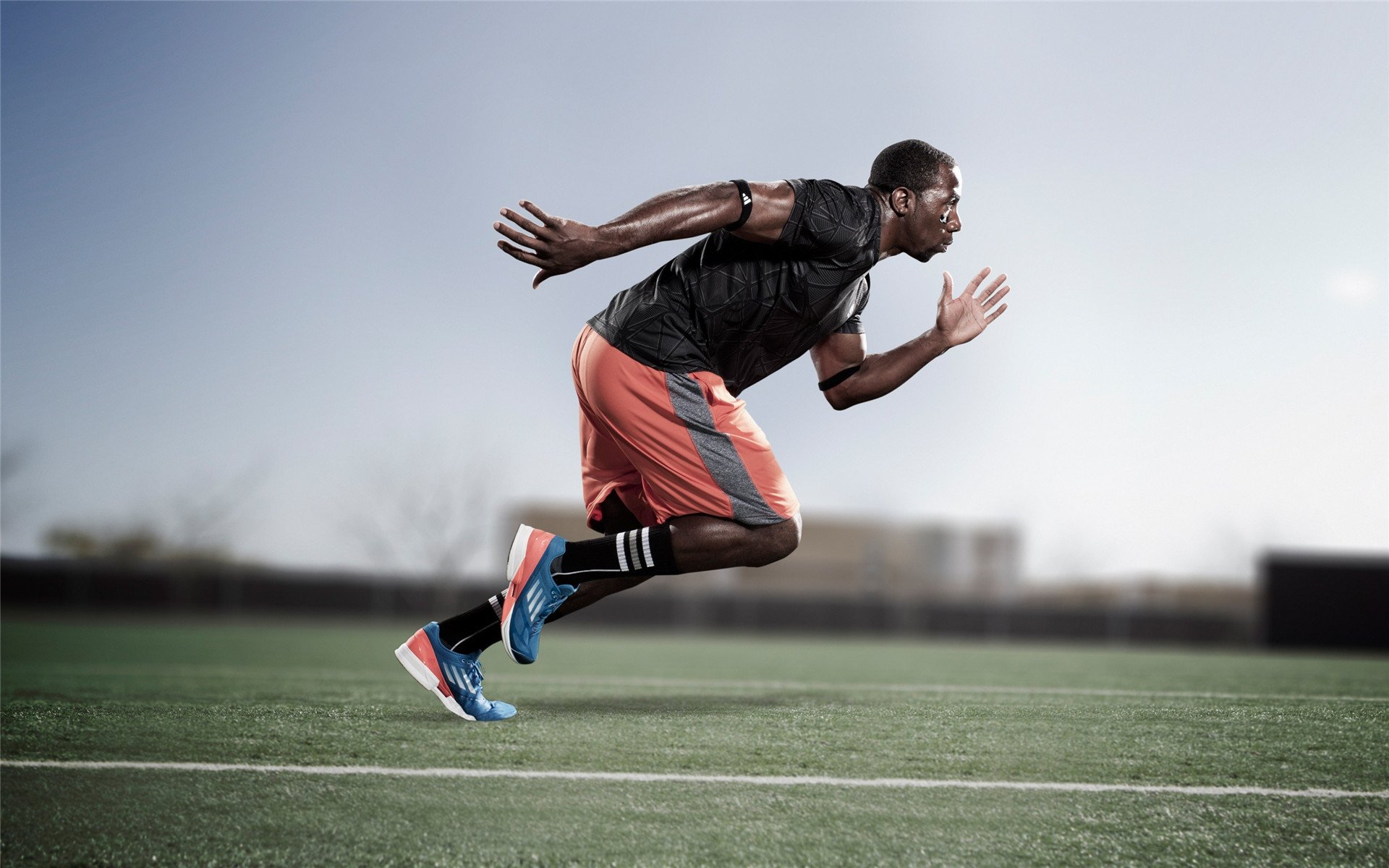 欧联杯赛场竞争持续升温